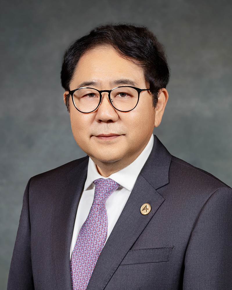 CHOENG MO KIM