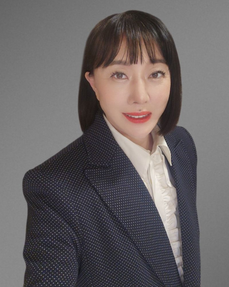 MIN GYUNG RYW