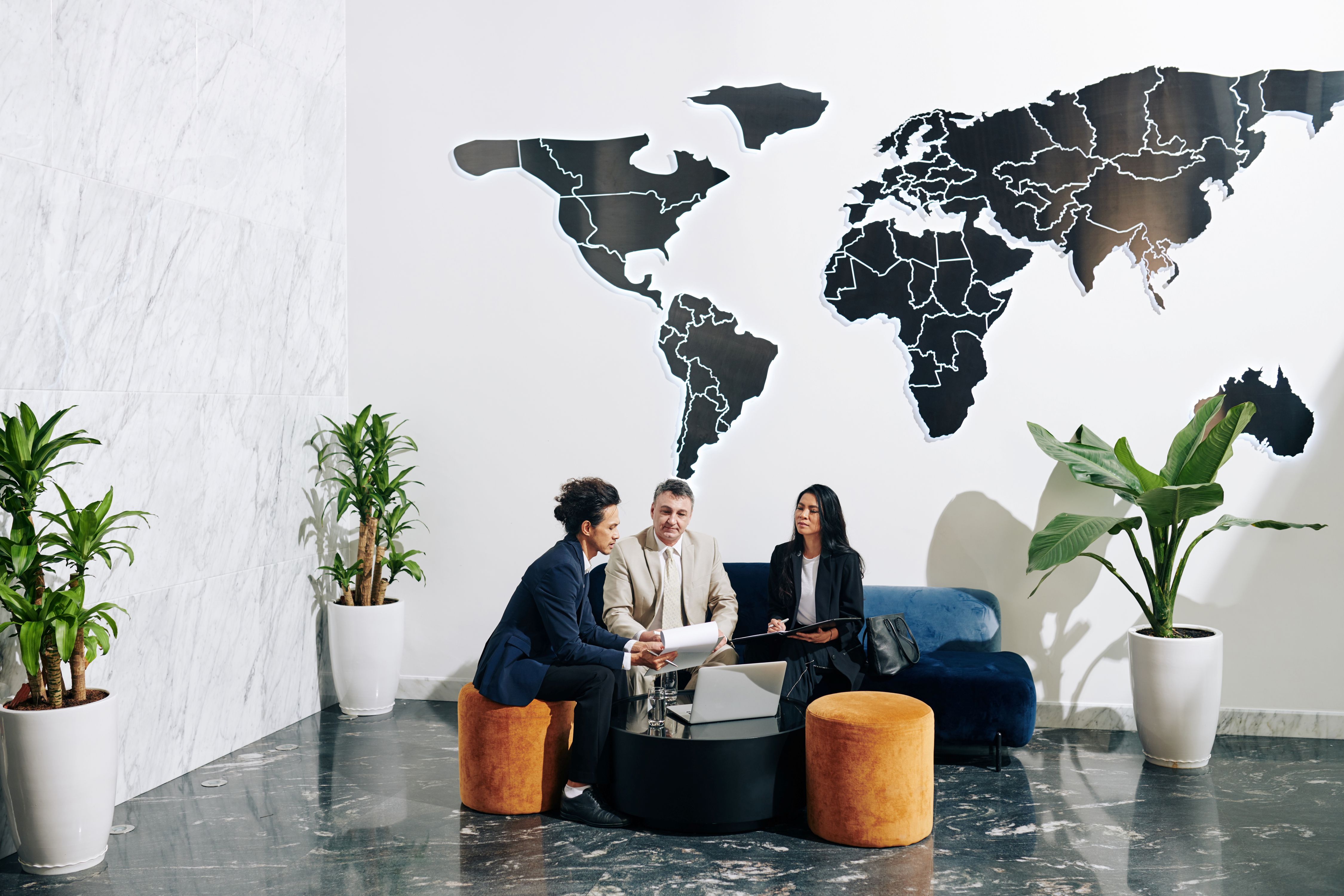 Cross-Border Financial Planning -  해외 생명보험, 해외 연금상품을 통한 체계적 자산 이전 전략