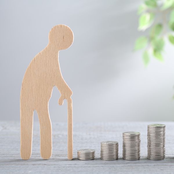 은퇴 후 의료비와 장기요양비 어떻게 준비할까? | IRA·401(k)·어뉴이티·생명보험으로 보는 은퇴자금 전략
